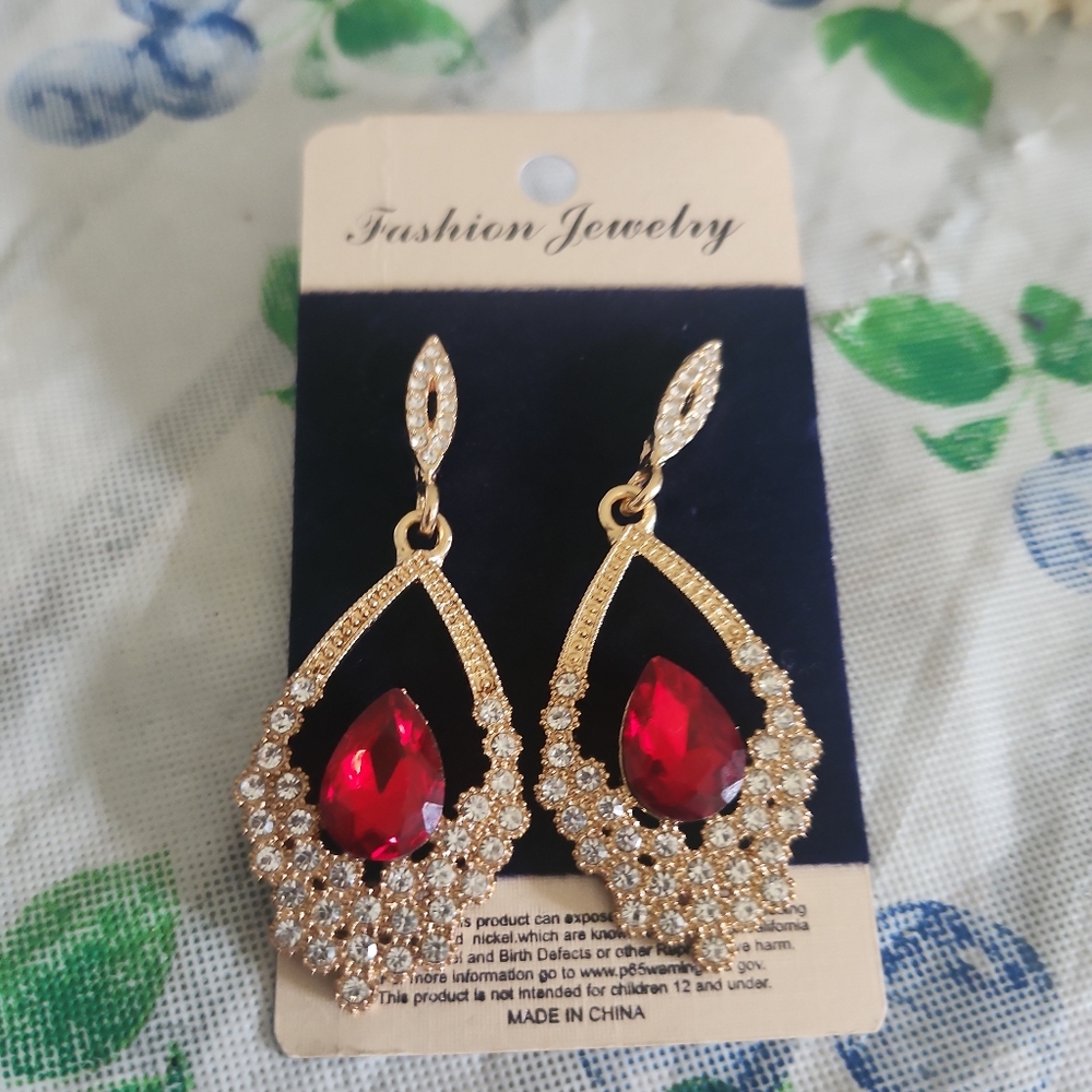 Earings